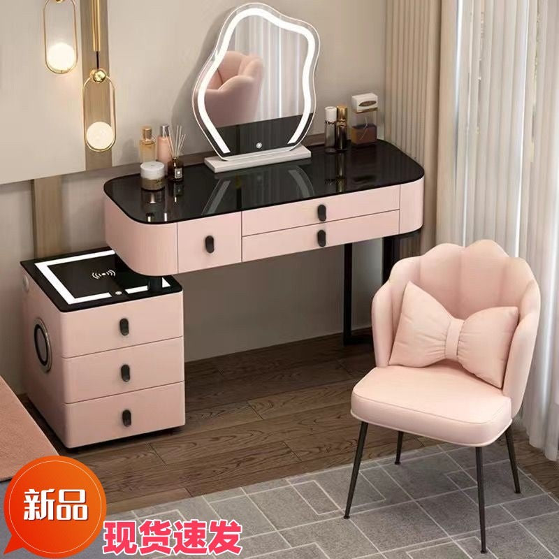 High Quality Dresser set