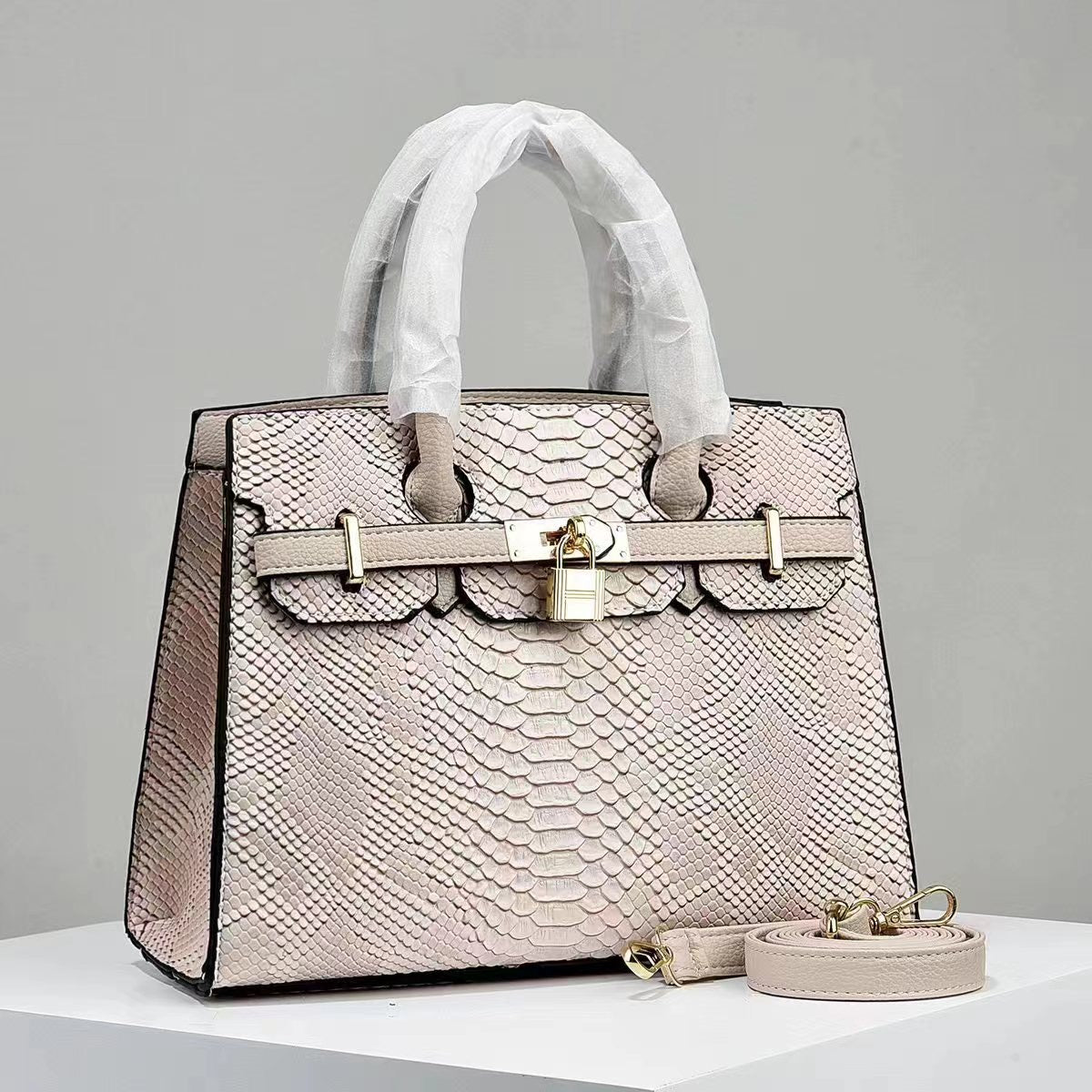 30pcs Wholesale Women's Large Capacity Handbag Fashionable Versatile Shoulder Bag Stone Pattern PVC Polyester Lining
