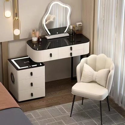 High Quality Dresser set
